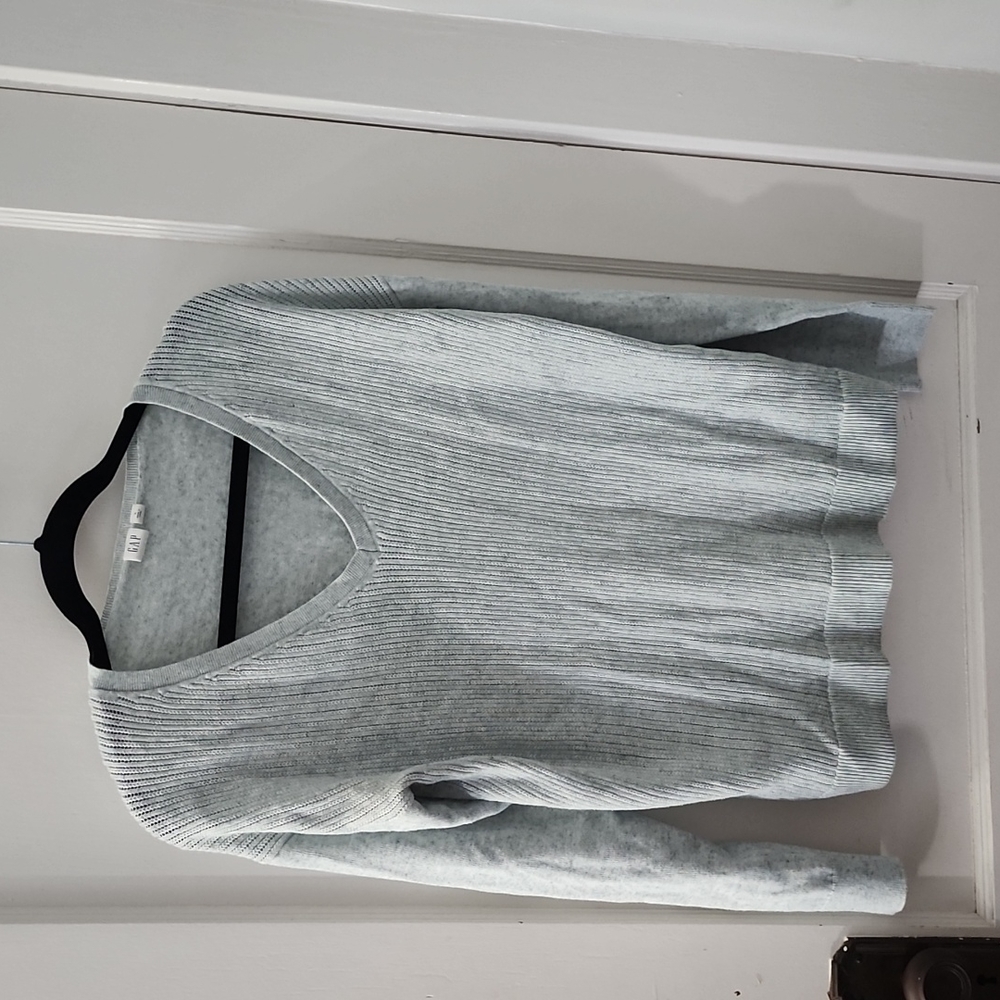 Gap Sweater